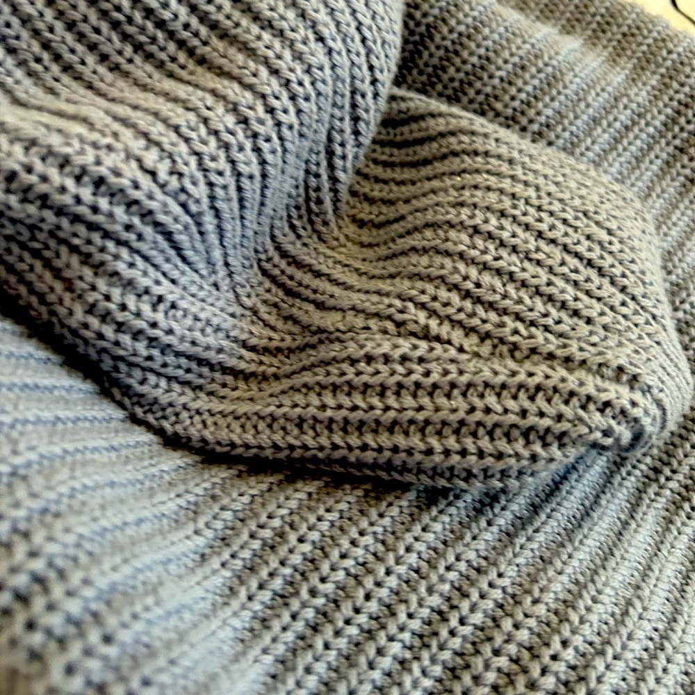 Aeropostale cropped sweater